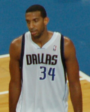 Brandan Wright with the Dallas Mavericks in 2010, wearing number 34